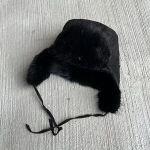 VINTAGE made in 🇨🇦 real fur black aviator winter hat